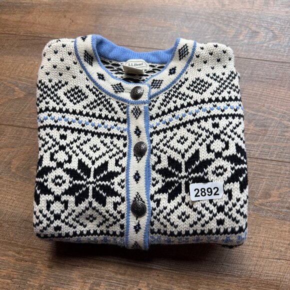 Women's LL Bean Nordic fair isle Sz Small snowflake sweater metal button Cotton - Picture 3 of 9